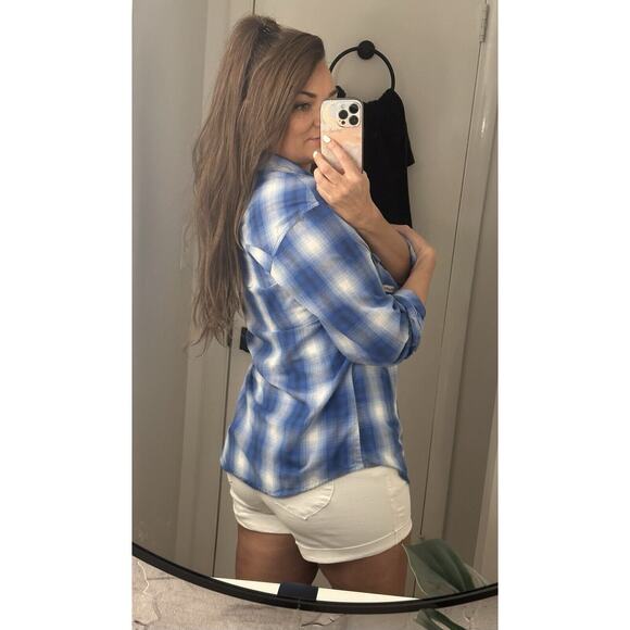 Vintage Wrancher by Wrangler Size medium Blue Pearl Snap Western Shirt - Picture 2 of 9